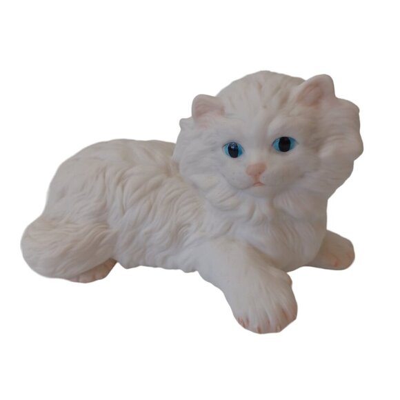 White Porcelain Cat Figurine Purrfectly Charming Cybis Kitten Chantilly Persian - Picture 1 of 14